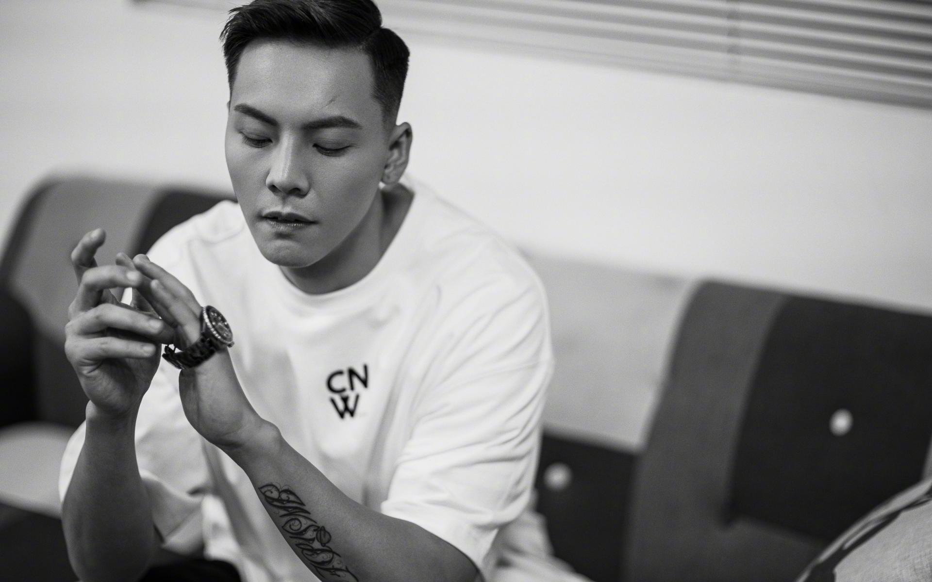 当掘金在电竞战场提前缴械,东契奇用篮球智慧写给对手的判词